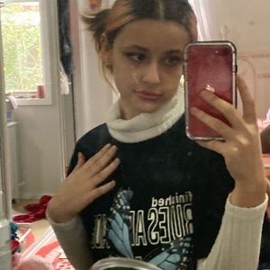 Meet your Posher, Skye